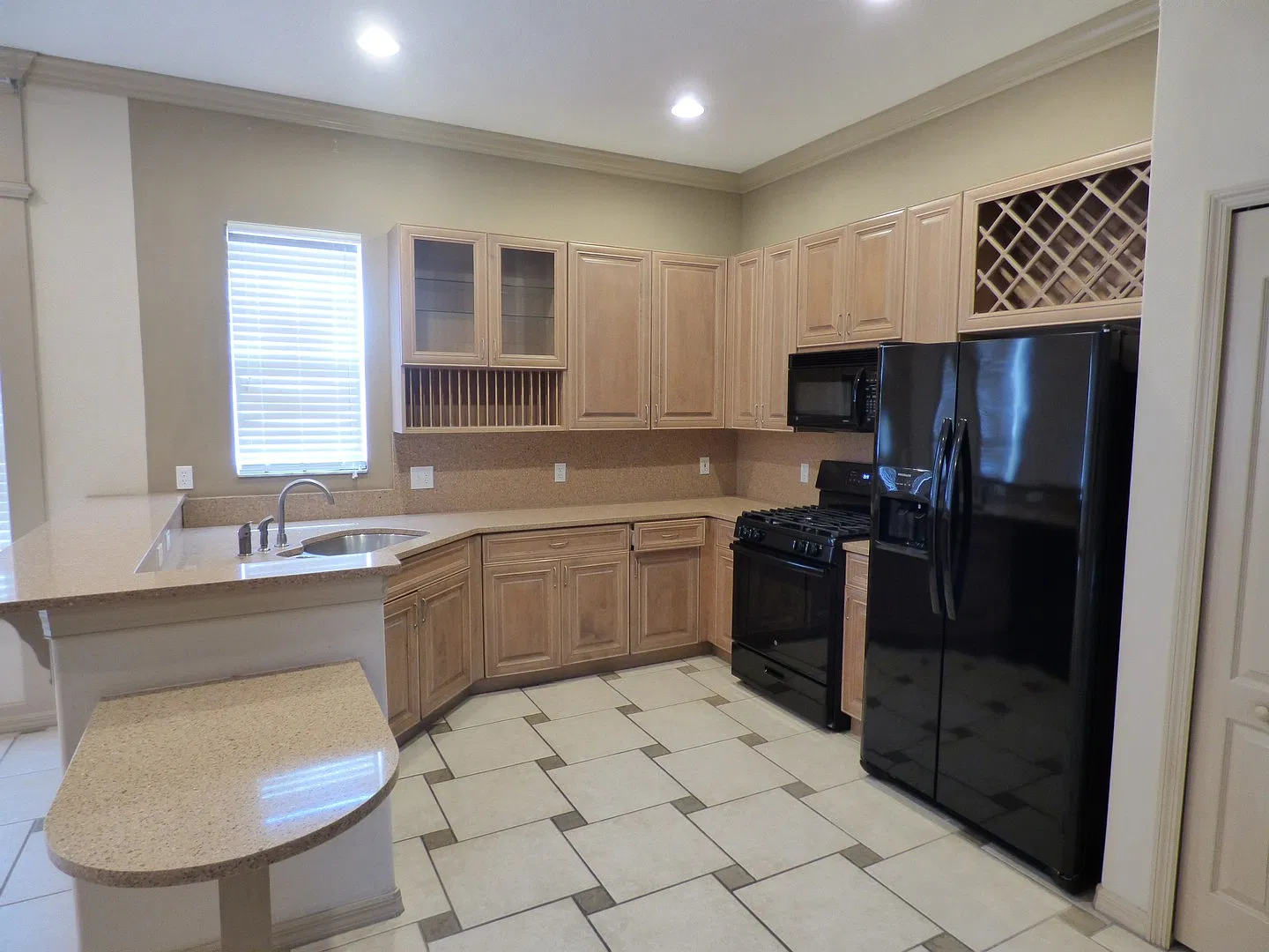 3 BR / 2.5 BA Home In Windermere — Photo 4