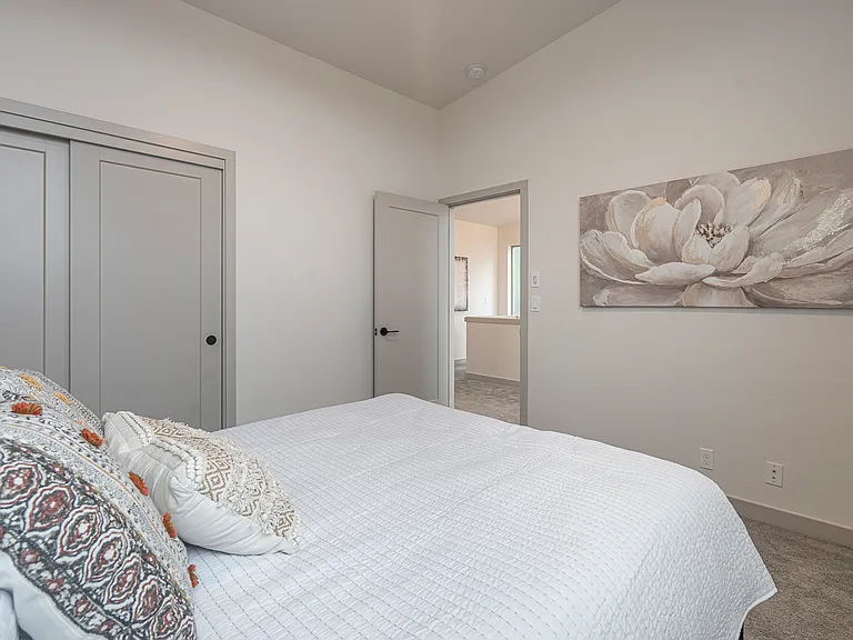 143 Shelton McMurphey Blvd — Photo 22