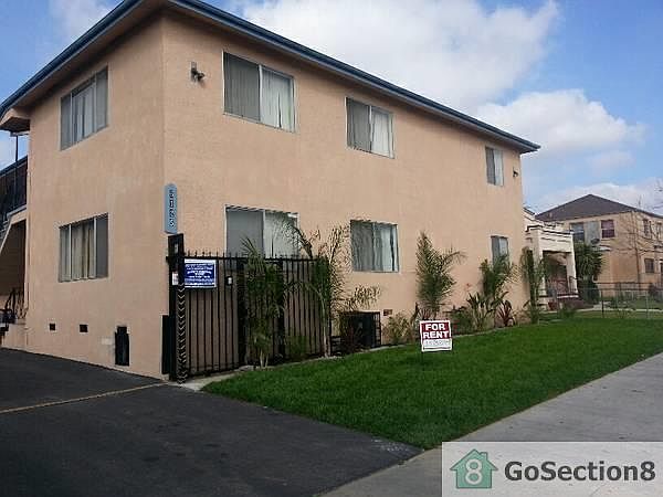 1st image of 6125 S Victoria Ave APT 8
