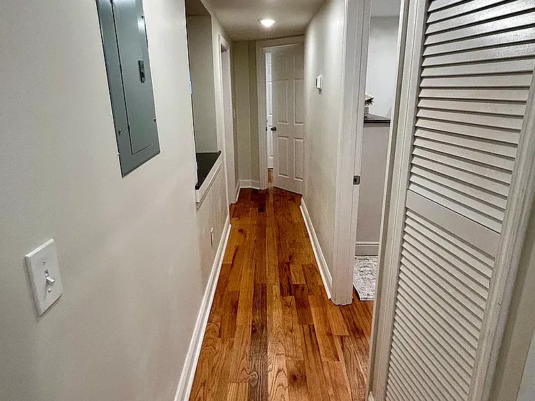 64 South St — Photo 15