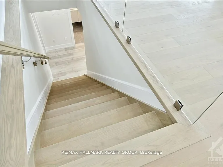 484 Woodland Ave — Photo 28