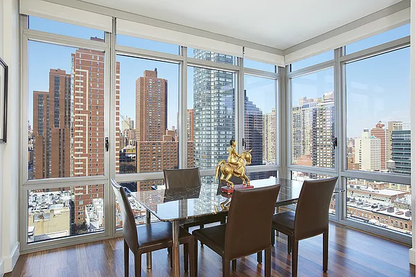 Sold by Stribling | media 3