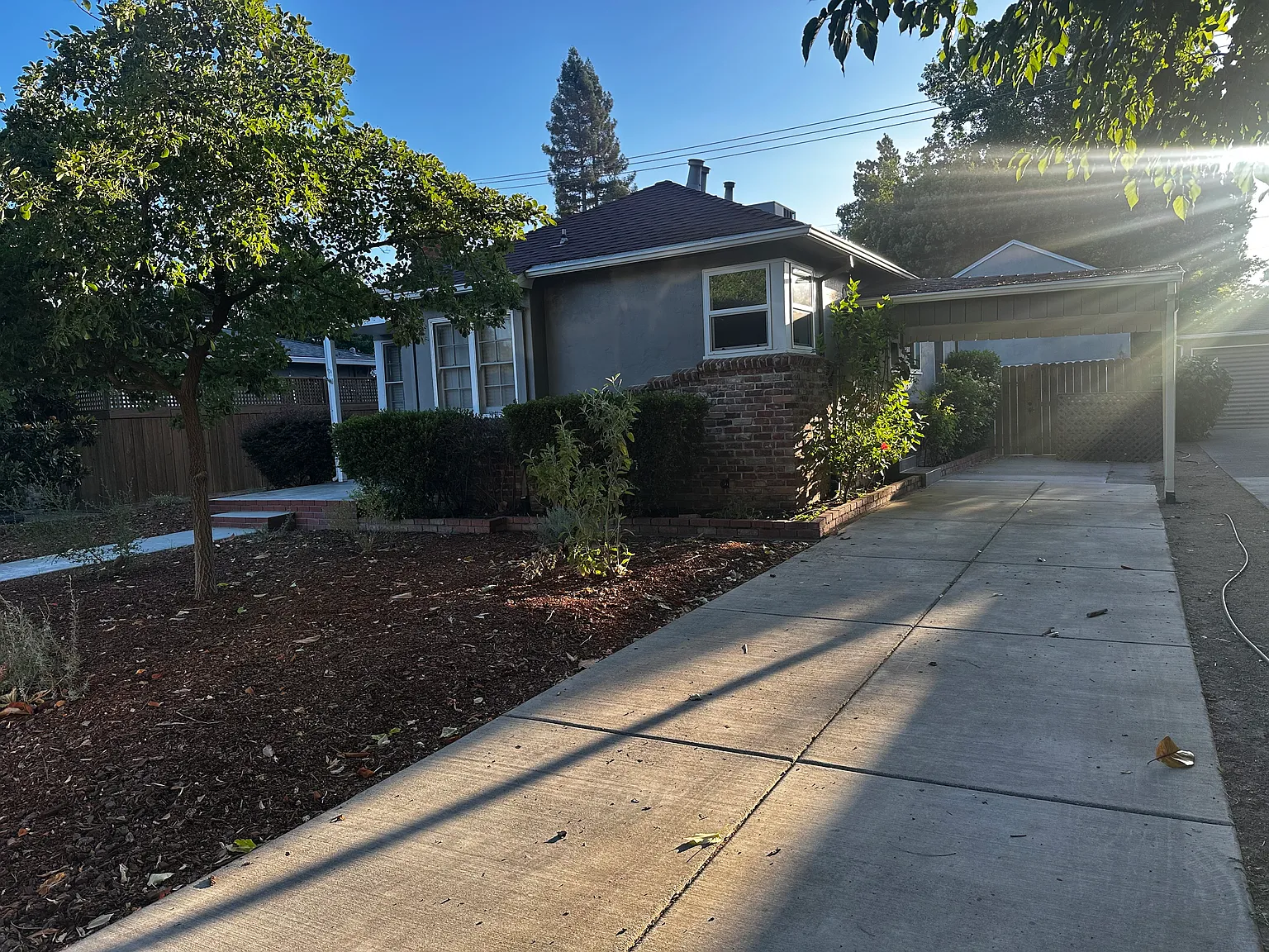 2 bed, 868 sqft, $3,050 — Photo 2