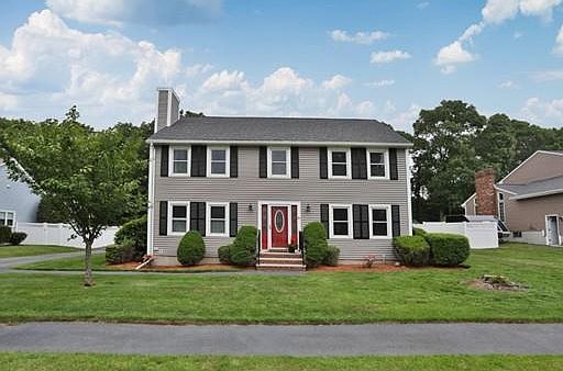 1st image of 26 Emily Ln