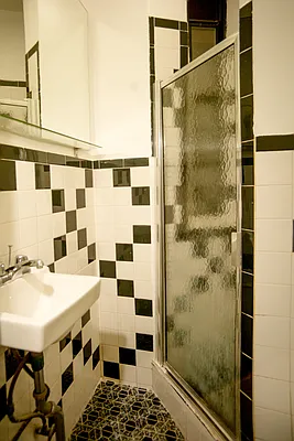 Rented by City Skyline Rentals LLC | media 5