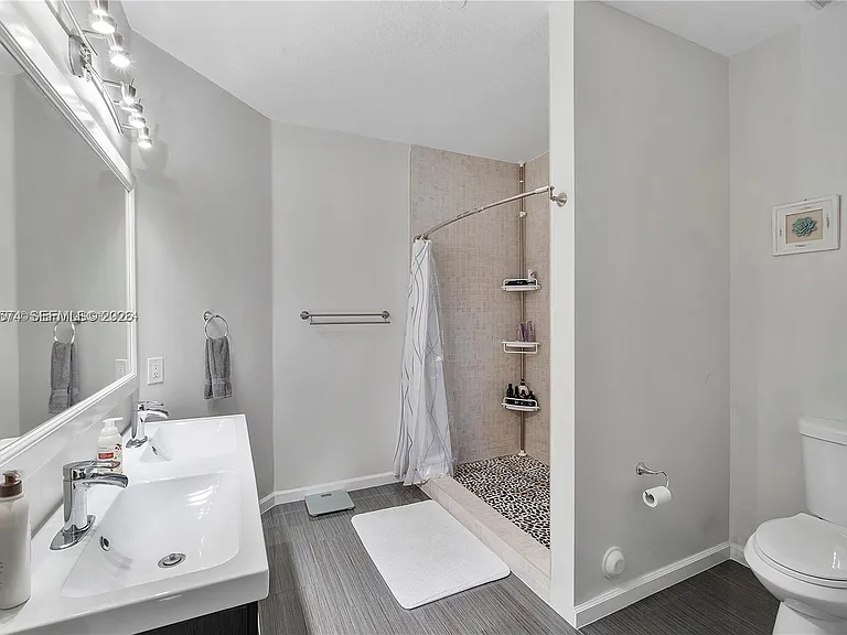 4960 SW 136th Ave #4960 — Photo 14