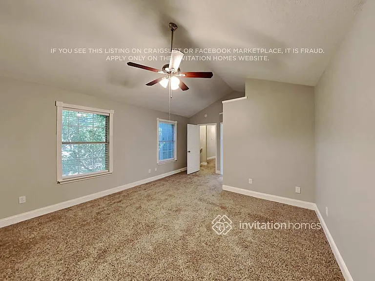 6736 Mantissa Dr — Photo 10