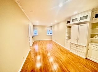 19 Wiget St #1, Boston, MA 02113