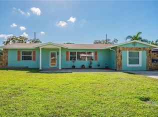 6118 51st Ave N, Kenneth City, FL 33709