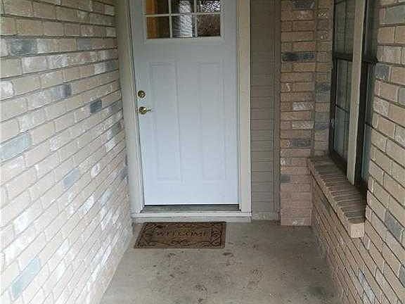 2nd image of 8319 Doe Meadow Dr