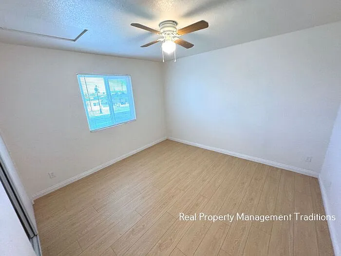 2541 Diamond St #3 — Photo 10
