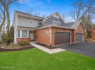 412 Lawrence Ave, Glen Ellyn, IL