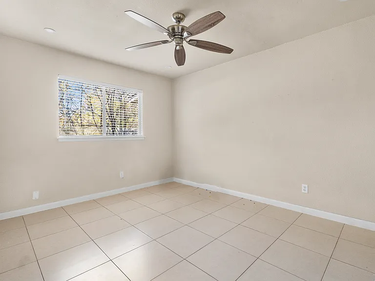 7319 Whithers Ln — Photo 17