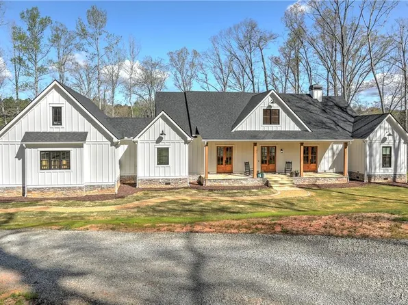805 Darby Rd, Waleska, GA 30183
