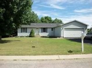 4137 W Andrea Dr, La Porte, IN 46350