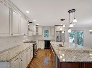 843 Lakehurst Ave, Jackson, NJ