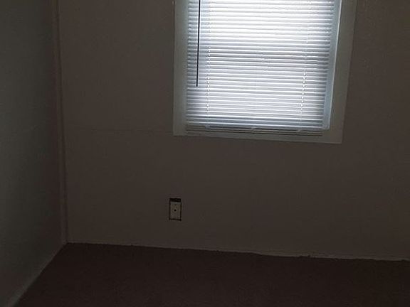 4th image of 7311 Bellefontaine Ave