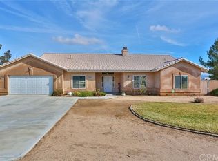 10065 Pyrite St, Hesperia, CA 92345