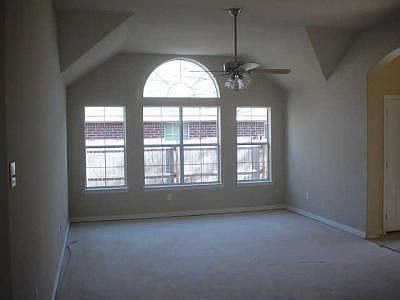 1st image of 504 Colesher St