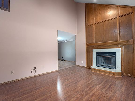 4th image of 7023 E 39th St N