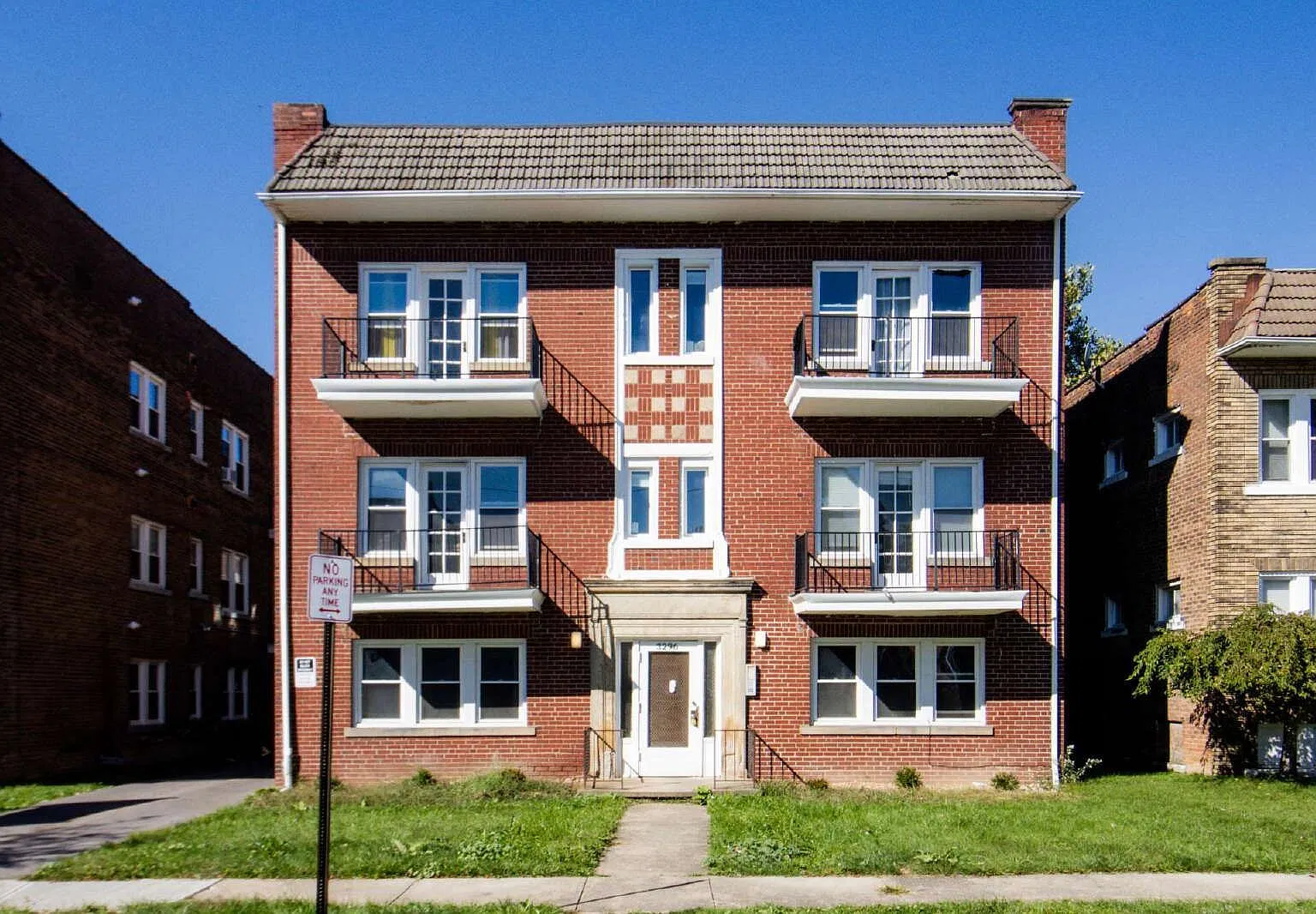 1 bed, 1.0 bath, 760 sqft, $750 — Photo 1