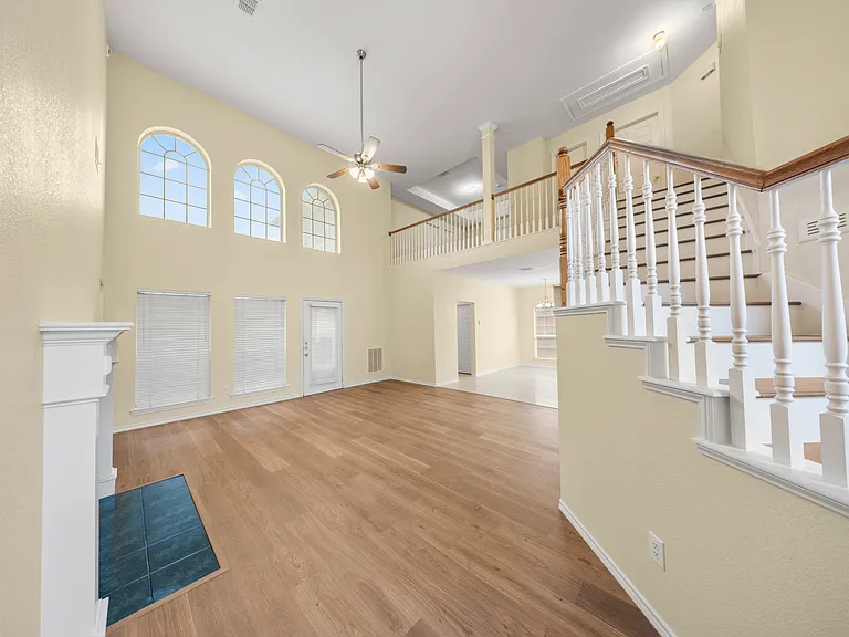 2808 Barksdale Dr — Photo 7
