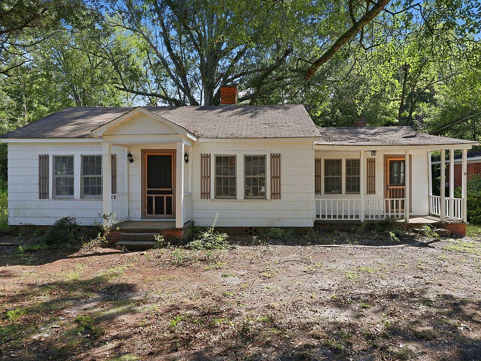 1st image of 207 Pendergraft Rd