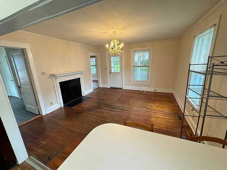 805 Alma Ave — Photo 6