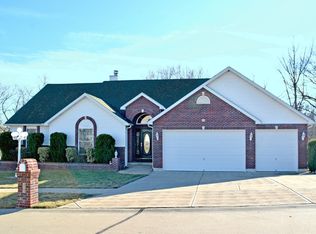 44 Marty Dr N, Arnold, MO 63010
