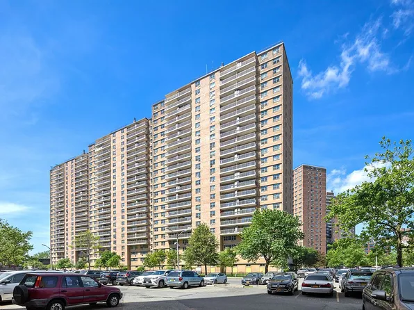 2935 W 5th St APT 13C, Brooklyn, NY 11224