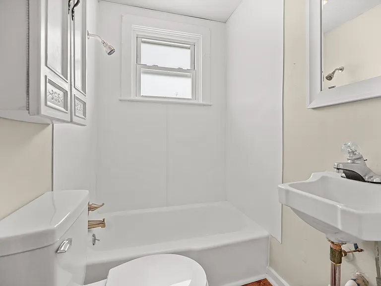 17 Raymond Ave #2 — Photo 11