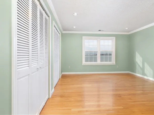 112 Cottonwood Street image 11 of 17