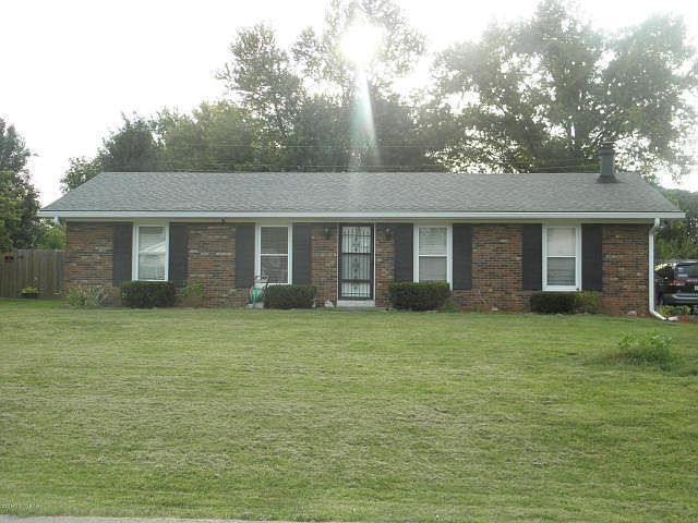 1st image of 315 Tower Dr