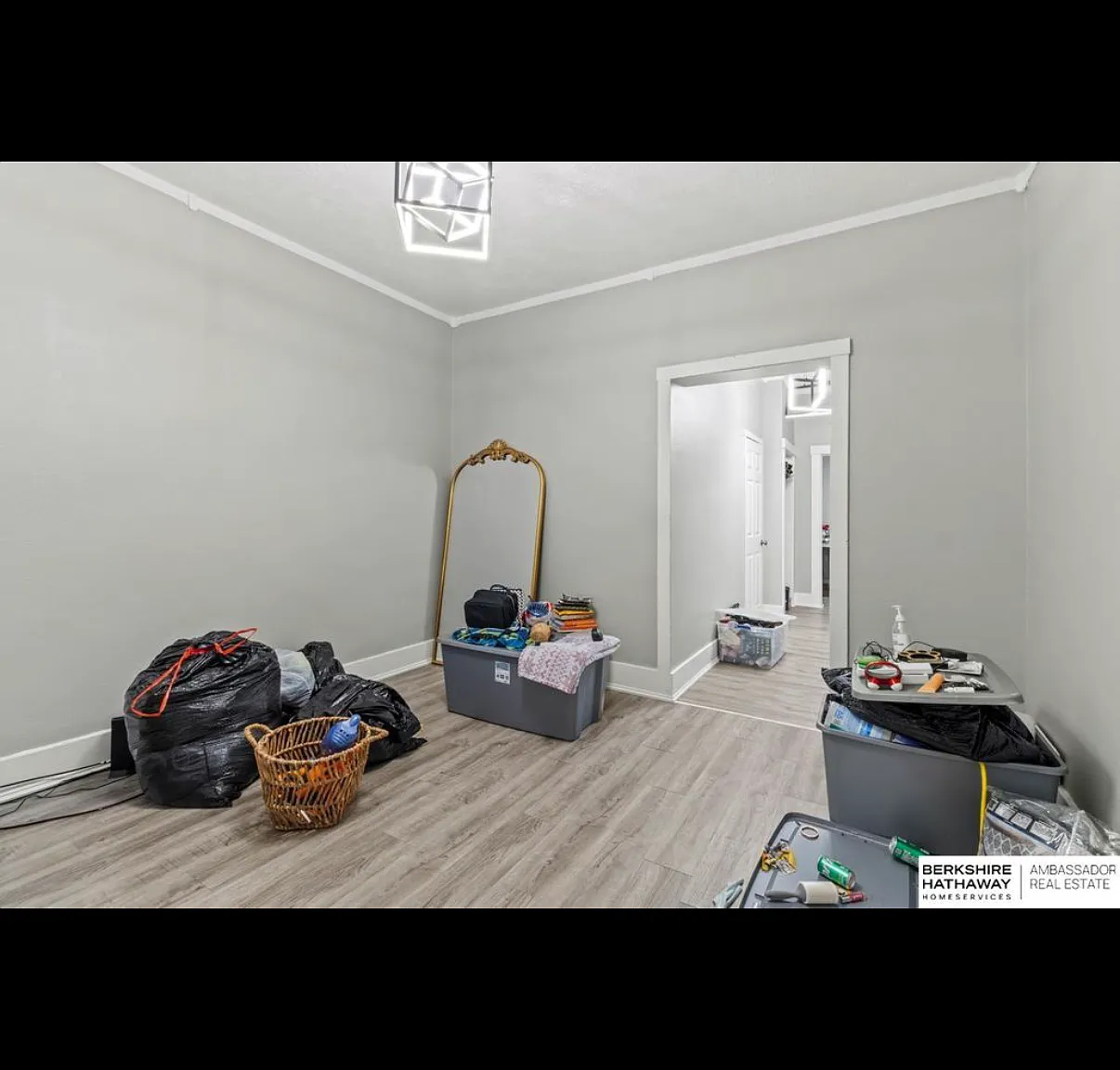 3 bed, 1556 sqft, $1,800 — Photo 2