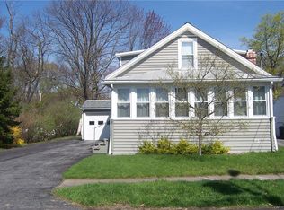 5 Dexter Ave, Whitesboro, NY 13492