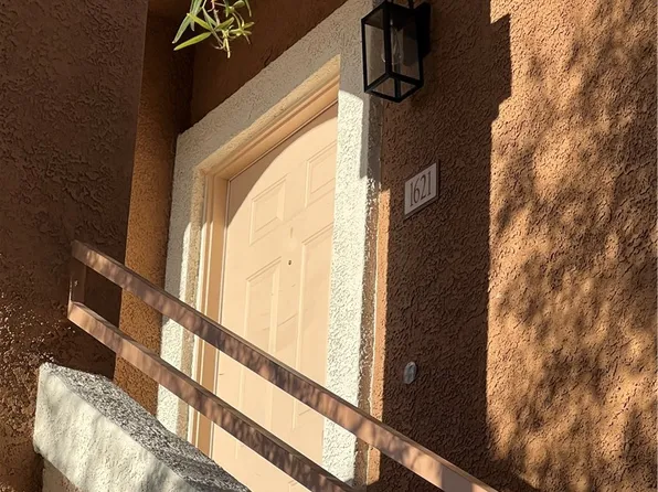830 Carnegie St, Henderson, NV