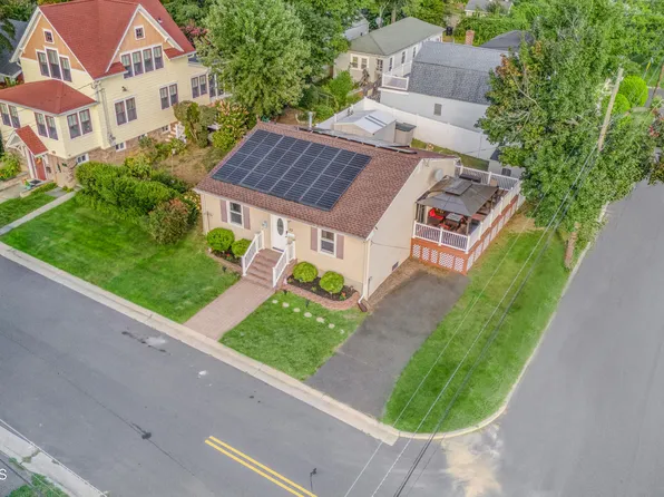 12 Raritan Avenue, Leonardo, NJ 07737
