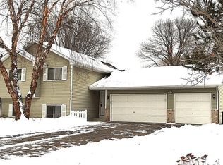 6110 262nd St, Wyoming, MN 55092