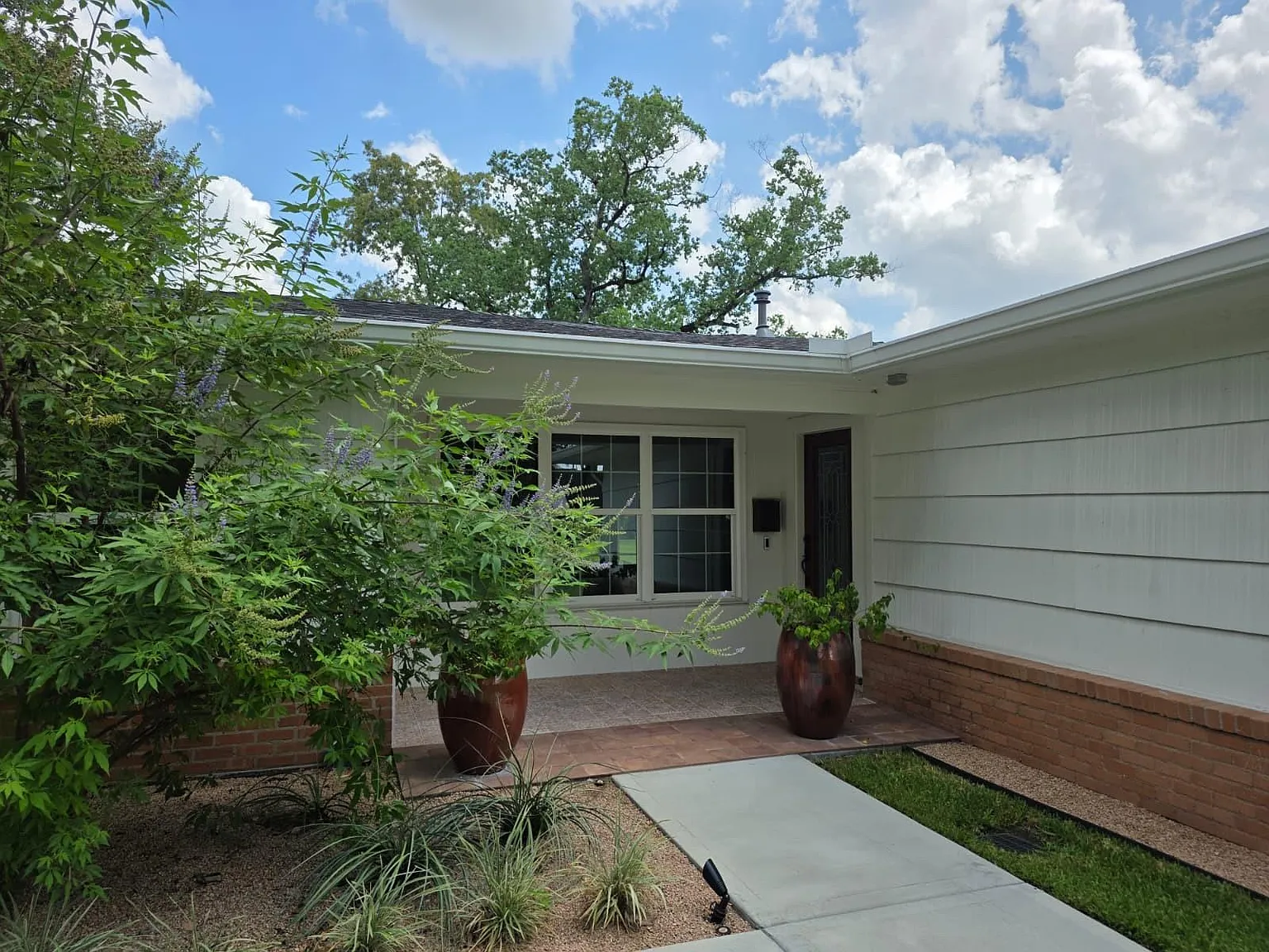 3 bed, 3.0 bath, 1541 sqft, $4,250 — Photo 4