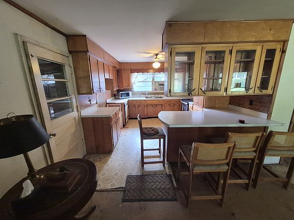 5th image of 631 Scotts Chapel Rd