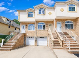 174 Blackford Ave, Staten Island, NY 10302