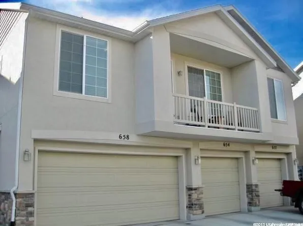 658 Canterbury Ln, North Salt Lake, UT 84054