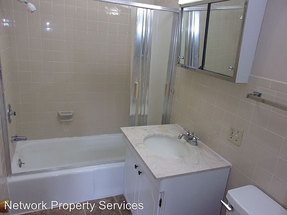 3rd image of 1705 W North St APT 101