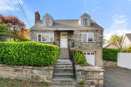 17 Terrace Ave #1 Photo 1