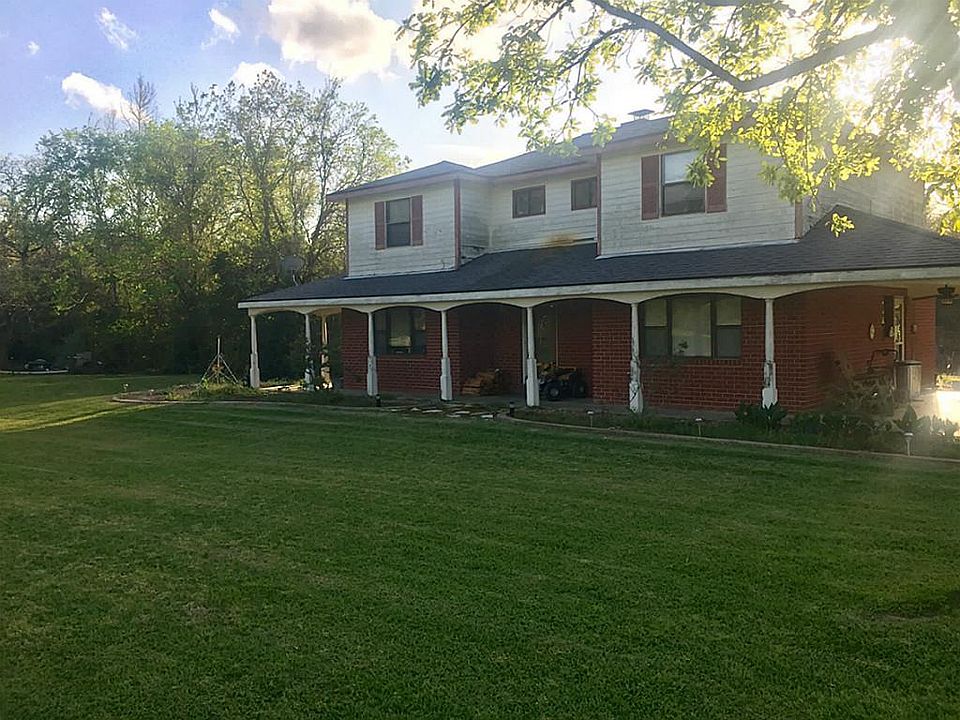 1st image of 1044 Heintz Ln