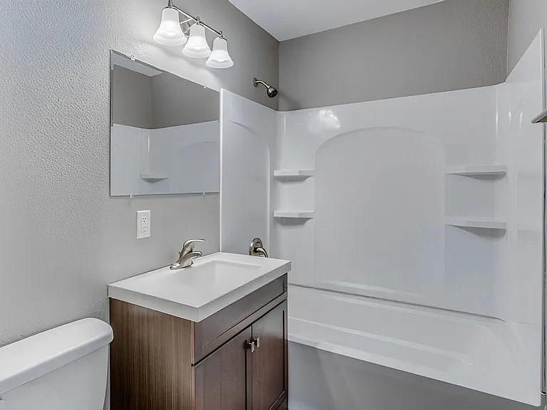 716 S Oliver Ave #716 — Photo 15