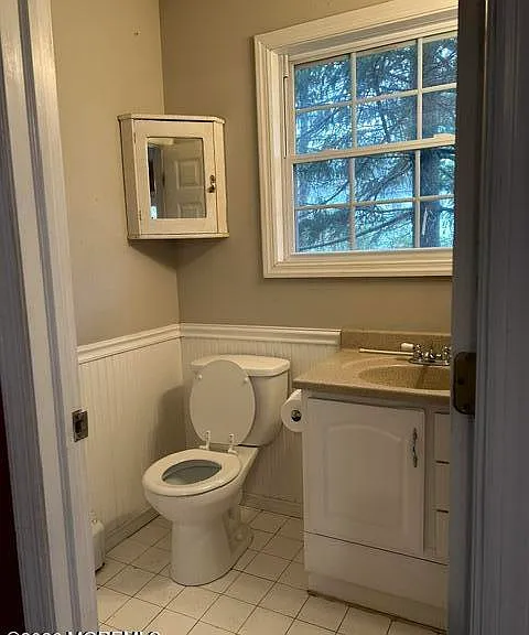 59 Manalapan Ave — Photo 3