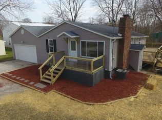 206 E Pleasant St, Bunker Hill, IL 62014
