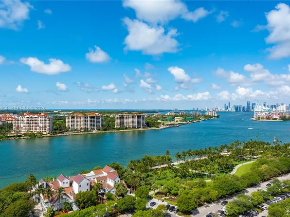 100 S Pointe Dr, Miami Beach, FL