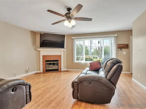 9872 Shirley Gardens Dr Unit 2, Santee, CA 92071